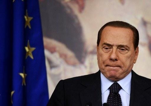 Berlusconi diz que n&atilde;o voltar&aacute; a se candidatar