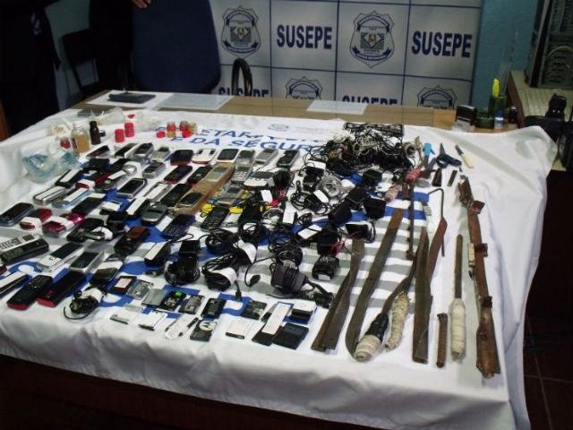 Material apreendido foi entregue &agrave; Delegacia de Pronto Atendimento da Pol&iacute;cia Civil de Passo Fundo