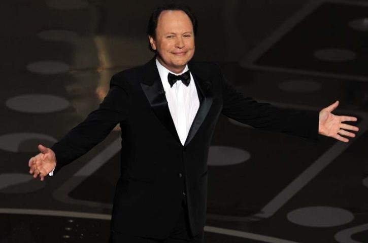 Billy Crystal substituir&aacute; Eddie Murphy na festa do Oscar