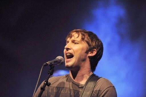 James Blunt tocar&aacute; em janeiro em Porto Alegre