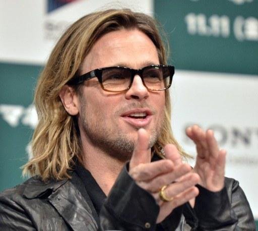 Brad Pitt promove o filme Moneyball em T&oacute;quio