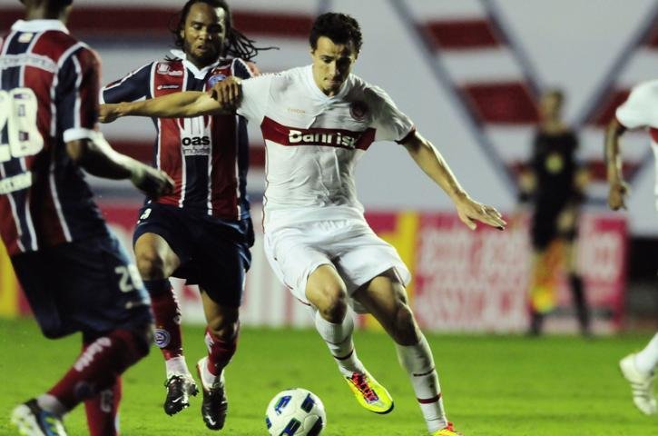 Inter aposta em Leandro Dami&atilde;o contra os baianos