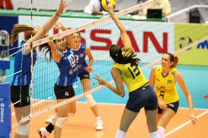 Sele&ccedil;&atilde;o brasileira feminina de v&ocirc;lei ocupa o sexto lugar na Copa do Mundo e sonha com vaga ol&iacute;mpica