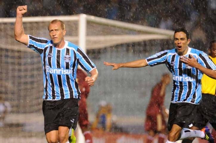 Marquinhos e L&uacute;cio estar&atilde;o em campo contra o Fluminense no Engenh&atilde;o