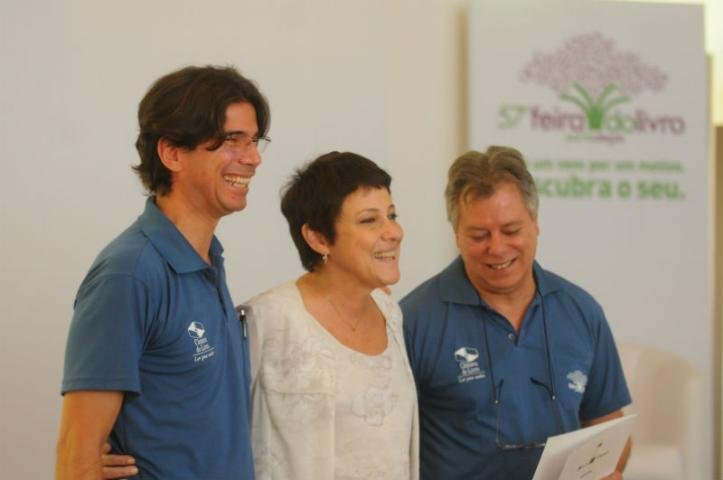 Presidente da C&acirc;mara Jo&atilde;o Carneiro, patrona Jane Tutikian e vice Osvaldo Santucci
