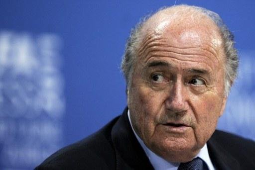 Joseph Blatter irritou jogadores ingleses Rio Ferdinand e David Beckham