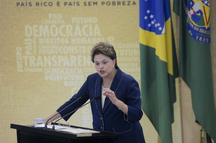 Dilma Rousseff sancionou a lei que cria Comiss&atilde;o da Verdade