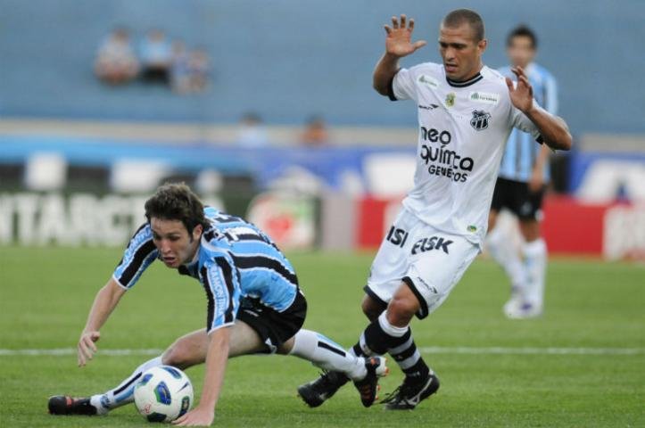Acompanhe Gr&ecirc;mio x Cear&aacute; em tempo real