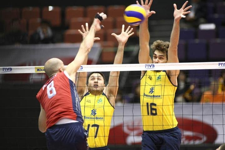 Brasil vence EUA na segunda rodada da Copa do Mundo de V&ocirc;lei