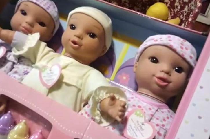 Boneca que fala palavr&otilde;es causa pol&ecirc;mica nos Estados Unidos