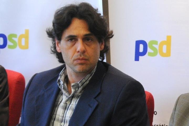 Ex-deputado pede cassa&ccedil;&atilde;o de Danrlei por infidelidade partid&aacute;ria