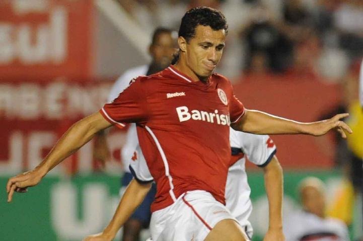 Dami&atilde;o &eacute; o artilheiro colorado na temporada