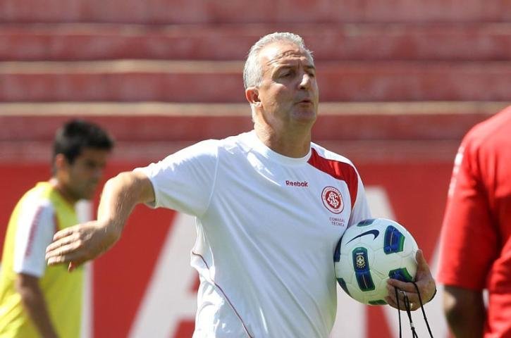 Dorival poder&aacute; comandar o Inter no Beira-Rio no domingo