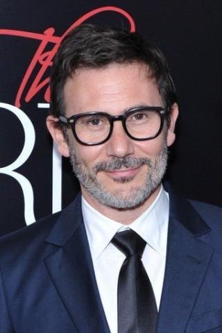 Diretor Michel Hazanavicius participa de premiere do filme em Nova Iorque