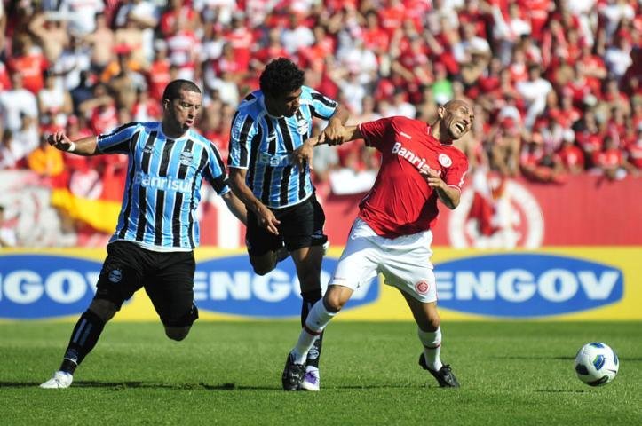 Gre-Nal no Beira-Rio pode valer vaga na Libertadores para o Inter