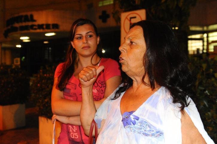 In&aacute;cia dos Santos e P&acirc;mela Pinto estavam dentro do &ocirc;nibus no momento do acidente