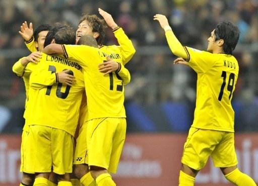 Jogadores do Kashiwa Reysol comemoram vit&oacute;ria sobre time neozeland&ecirc;s