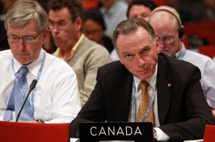 Ministro do meio-ambiente, Peter Kent, afirmou que sa&iacute;da &eacute; um direito legal do Canad&aacute; 
