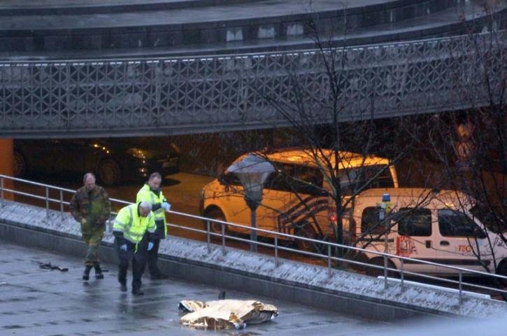 Homem que abriu fogo no centro de Li&egrave;ge cometeu suic&iacute;dio