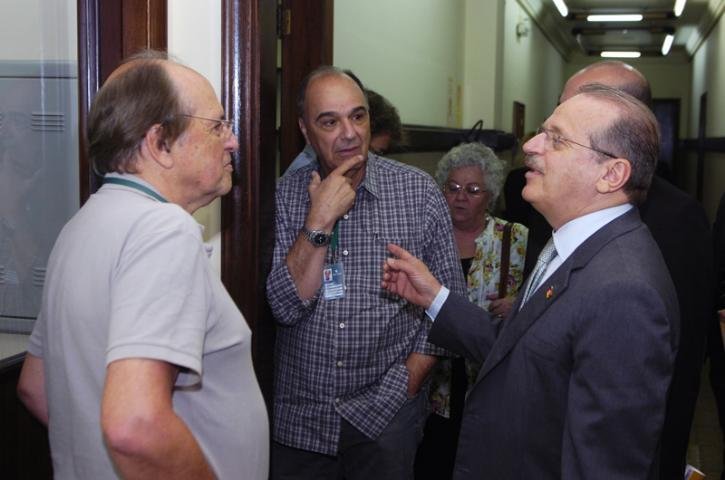 Tarso participou de entrevista &agrave; R&aacute;dio Gua&iacute;ba nesta segunda-feira