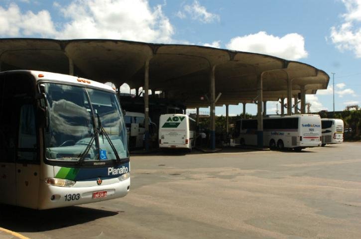 Destinos mais procurados s&atilde;o os munic&iacute;pios do interior do Estado