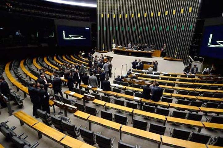 Congresso aprova Or&ccedil;amento 2012 a 12 minutos do prazo final