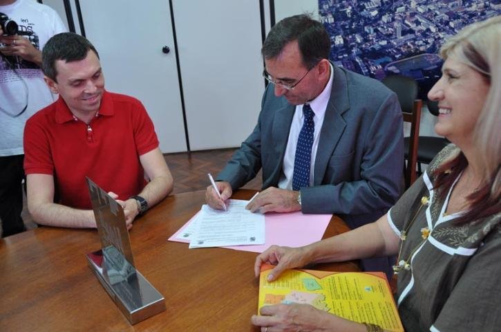 Lei que pro&iacute;be atua&ccedil;&atilde;o de flanelinhas entrar&aacute; em vigor segunda em Novo Hamburgo
