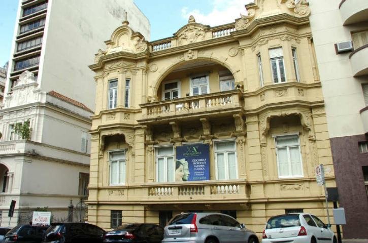 Pr&eacute;dio hist&oacute;rico Solar Palmeiro, na Pra&ccedil;a da Matriz, se prepara para reformas e abrigo de espa&ccedil;o cultural 