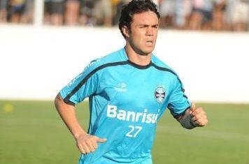 Gladiador &eacute; a estrela do Gr&ecirc;mio para a temporada 2012