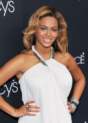 Beyonc&eacute; d&aacute; &agrave; luz uma menina, diz imprensa local