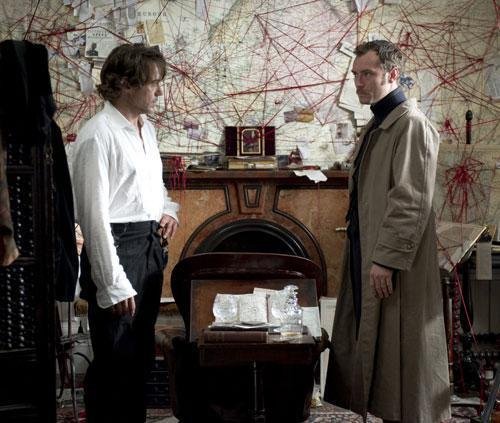 Downey Jr. e Jude Law revivem a dupla na nova aventura do detetive Sherlock Holmes 