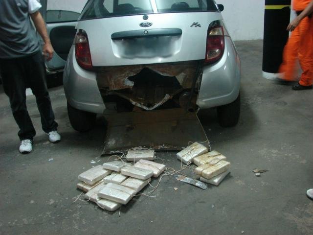 Droga era transportada em Ford Ka