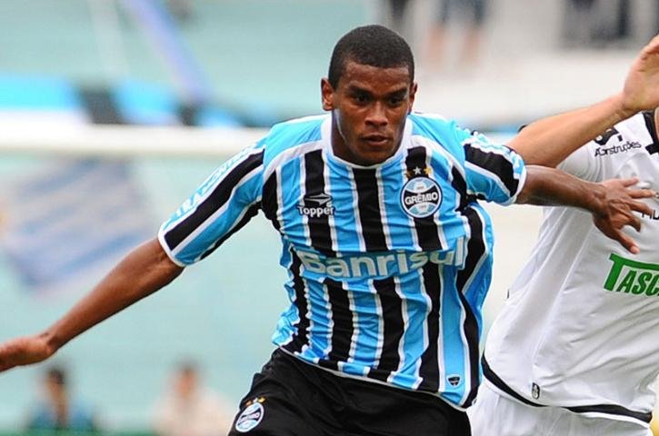 Fernando avalia que Gr&ecirc;mio ficou mais moderno com Caio J&uacute;nior