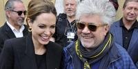 Angelian Jolie faz Almodovar prometer que dirigirá filme com ela