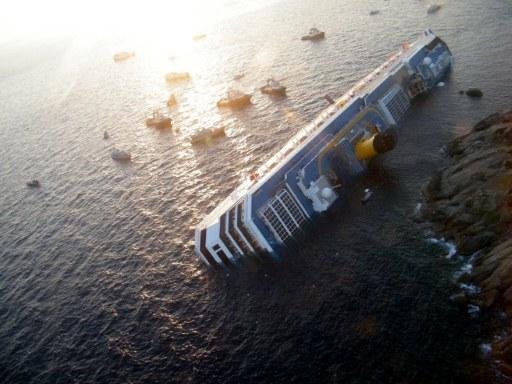 Comandante do navio Costa Conc&oacute;rdia foi preso ap&oacute;s o naufr&aacute;gio