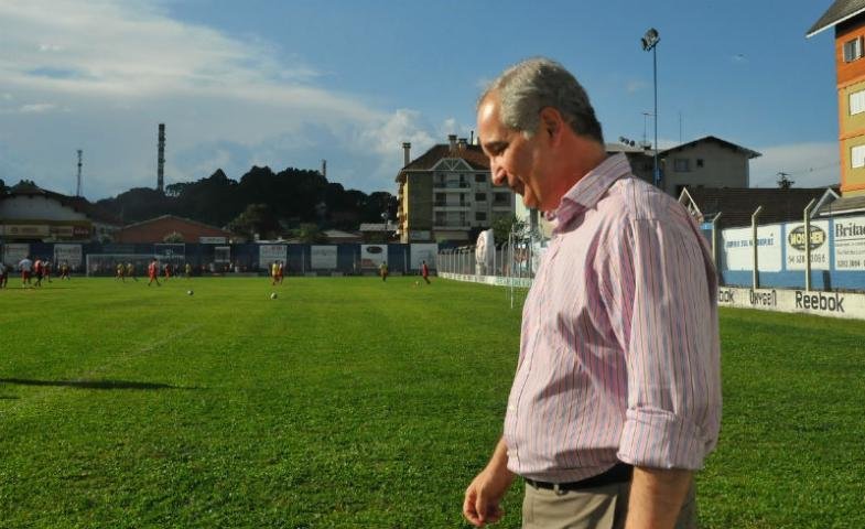 Luigi reclamou do pouco de tempo de pr&eacute;-temporada