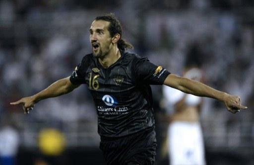 Atacante se destacou na LDU, do Equador