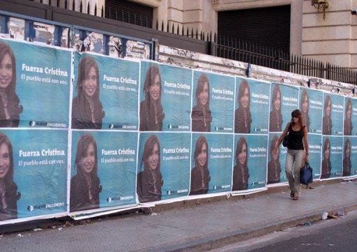 Doen&ccedil;a da presidente causou como&ccedil;&atilde;o no pa&iacute;s
