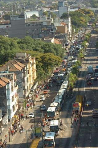 Opera&ccedil;&atilde;o Tartaruga bloqueou corredores de &ocirc;nibus