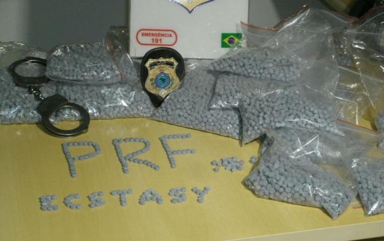 Cerca de 20 mil comprimidos de ecstasy s&atilde;o apreendidos em SC