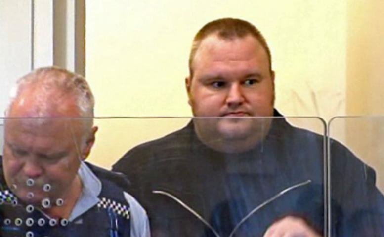 Kim Schmitz (ou Kim Dotcom) &eacute; um dos l&iacute;deres presos