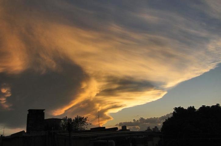 P&ocirc;r do sol em Porto Alegre nesta segunda-feira