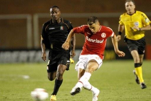 Meia deu passe preciso para gol de Dami&atilde;o