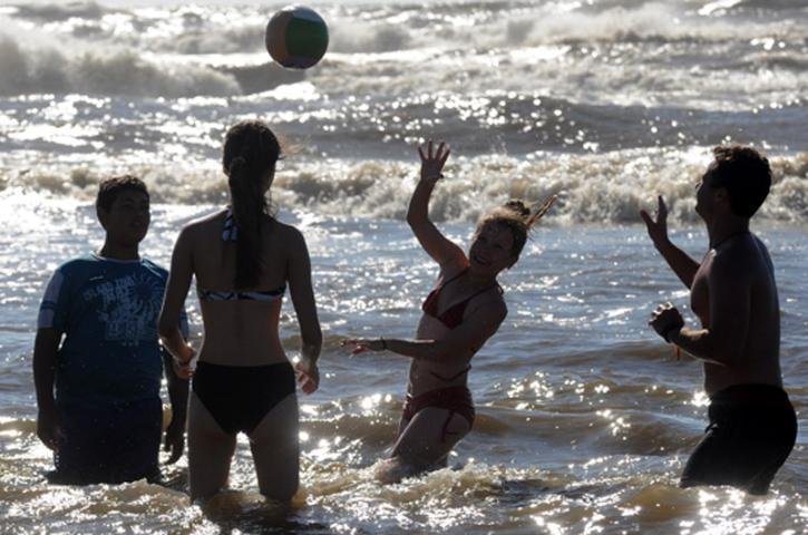 Segunda-feira ser&aacute; de sol e temperatura em eleva&ccedil;&atilde;o no RS