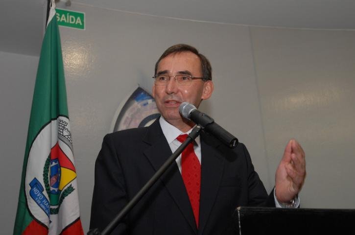 Tarc&iacute;sio Zimmermann est&aacute; consciente e precisou ser socorrido de helic&oacute;ptero
