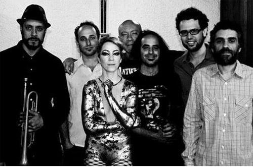Karina Buhr lan&ccedil;a novo CD em show na Capital