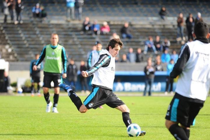 Mateus Magro fica no Ypiranga at&eacute; o final do Gauch&atilde;o