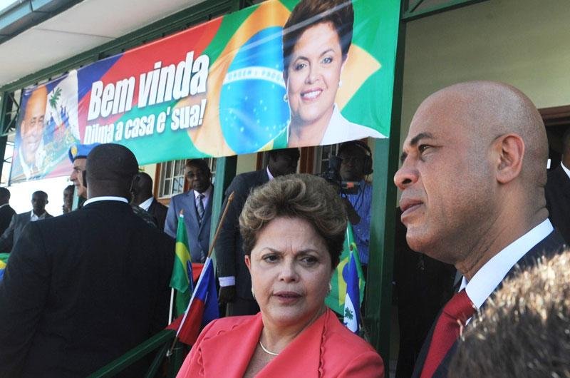 Dilma anuncia redu&ccedil;&atilde;o da tropa brasileira no Haiti