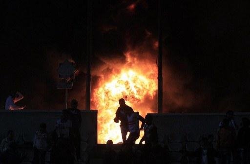 Confrontos deixaram mais de 70 mortos ap&oacute;s jogo de futebol no Egito