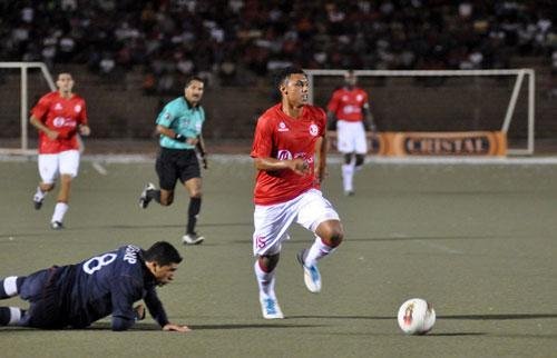 Isrel Kahn, de 23 anos, deve ganhar uma oportunidade na equipe peruana